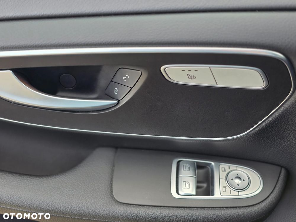 Mercedes-Benz Klasa V 220 d 9G-Tronic (d³ugi) - 33