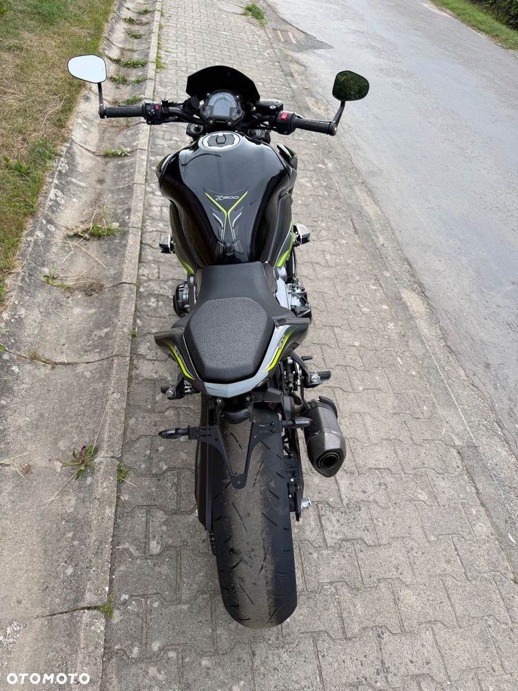 Kawasaki Z - 16