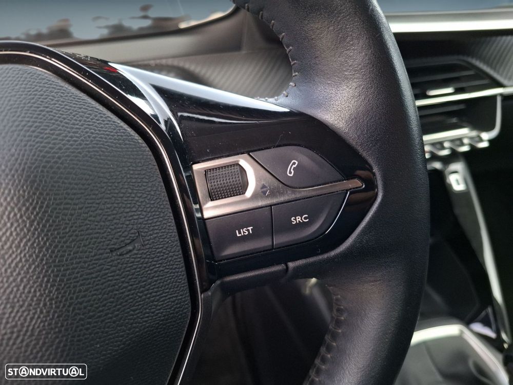 Peugeot 2008 1.2 PureTech Active - 17