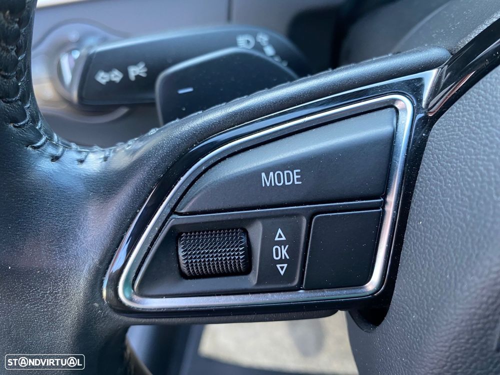 Audi A5 Cabrio 2.0 TDi Multitronic S-line - 28