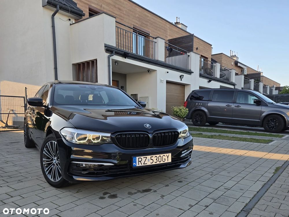 BMW Seria 5 530e iPerformance Luxury Line - 2