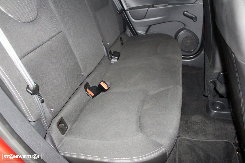 Renault Clio 1.5 dCi Dynamique S - 38