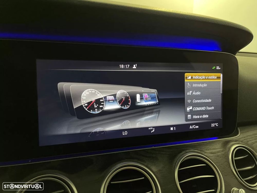 Mercedes-Benz E 220 d 4-Matic All Terrain Avantgarde - 40