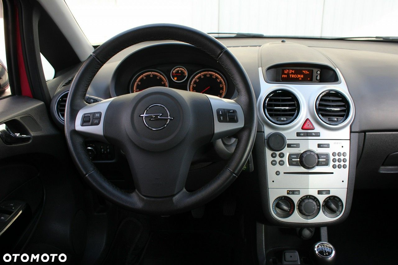 Opel Corsa 1.4 16V Color Edition - 8
