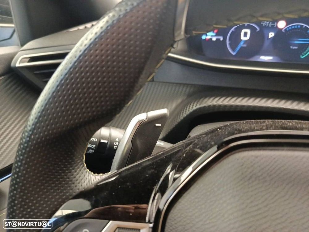 Peugeot 2008 1.2 Hybrid GT e-DCS6 - 14