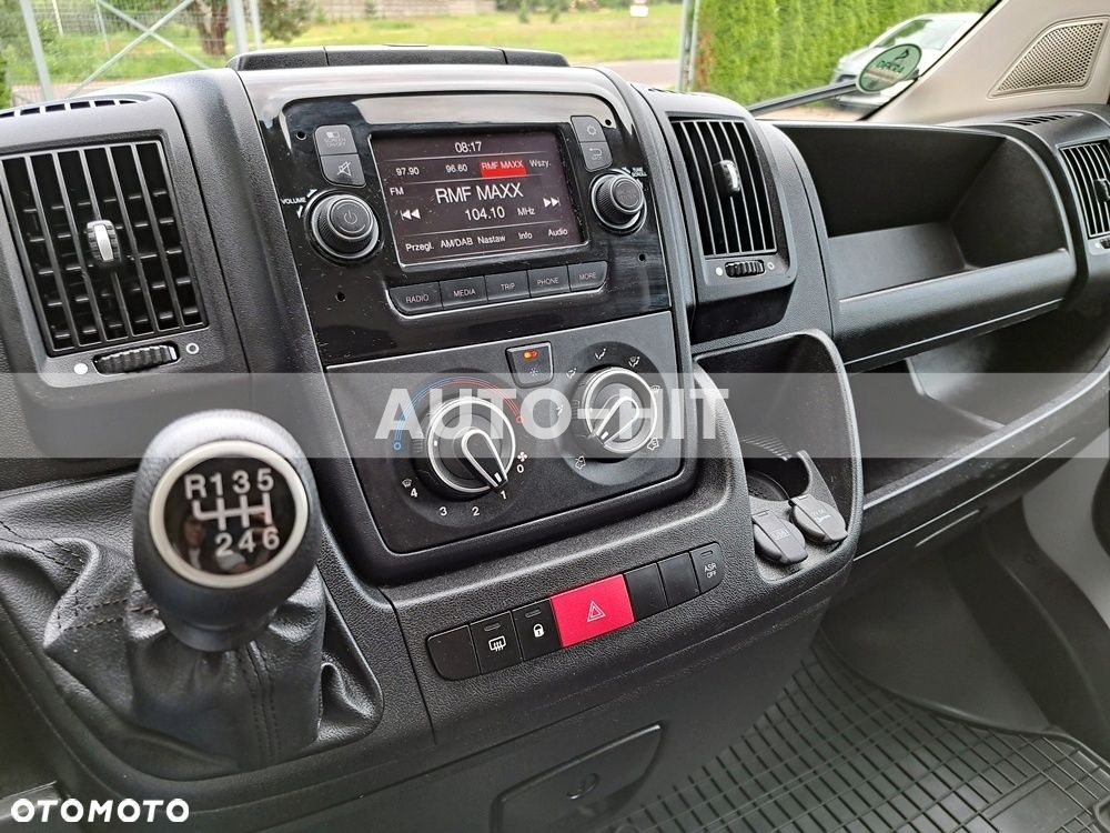 Opel Movano - 8