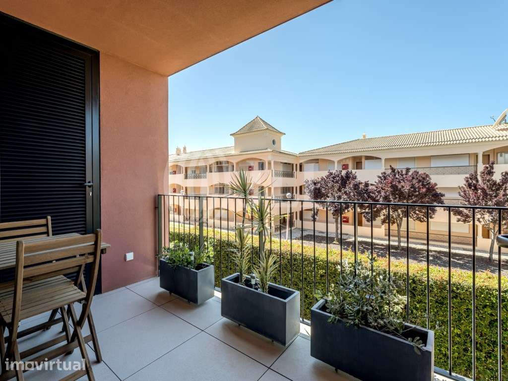 Apartamento T1 com estacionamento, em Vilamoura, Algarve - Grande imagem: 2/21