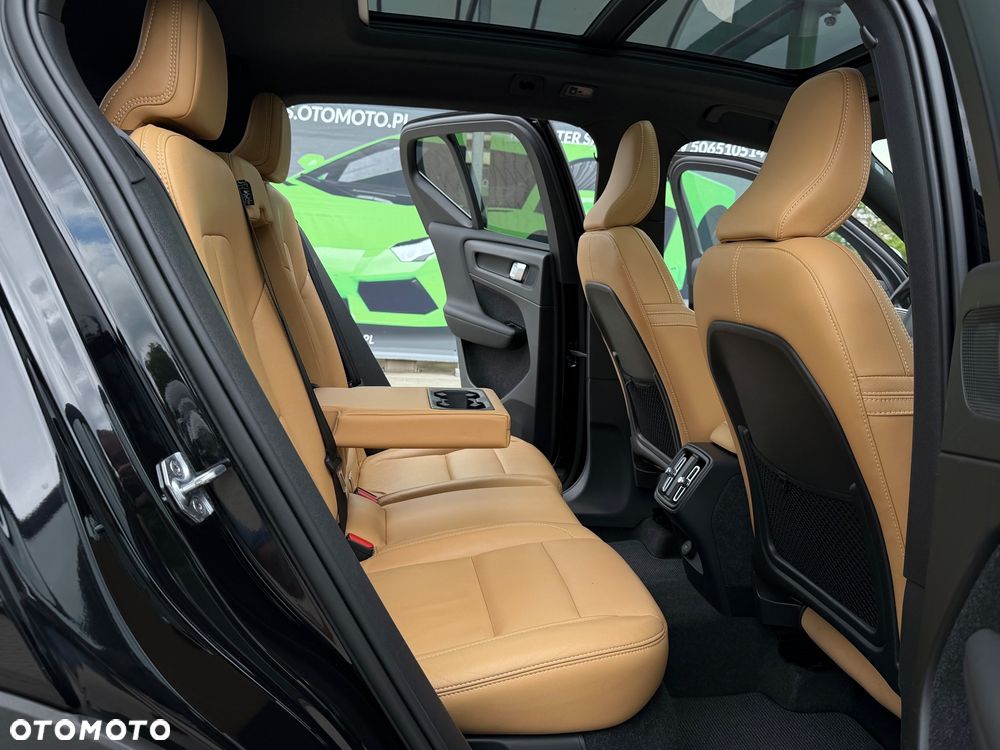 Volvo XC 40 T3 Inscription - 35