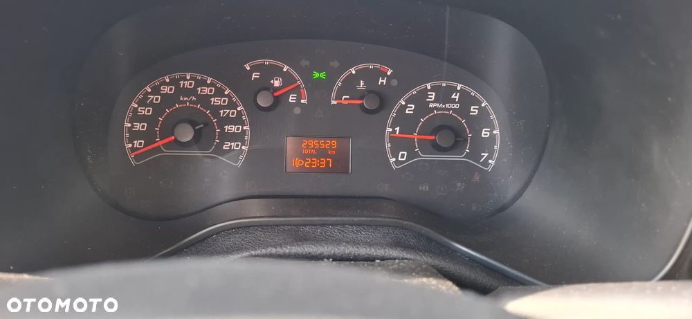Fiat Doblo - 8
