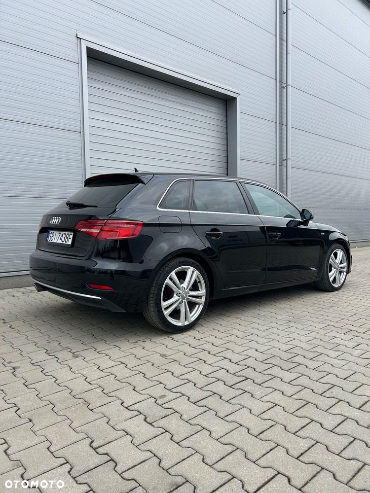 Audi A3 Sportback 2.0 TDI (clean diesel) S tronic S line Sportpaket - 17