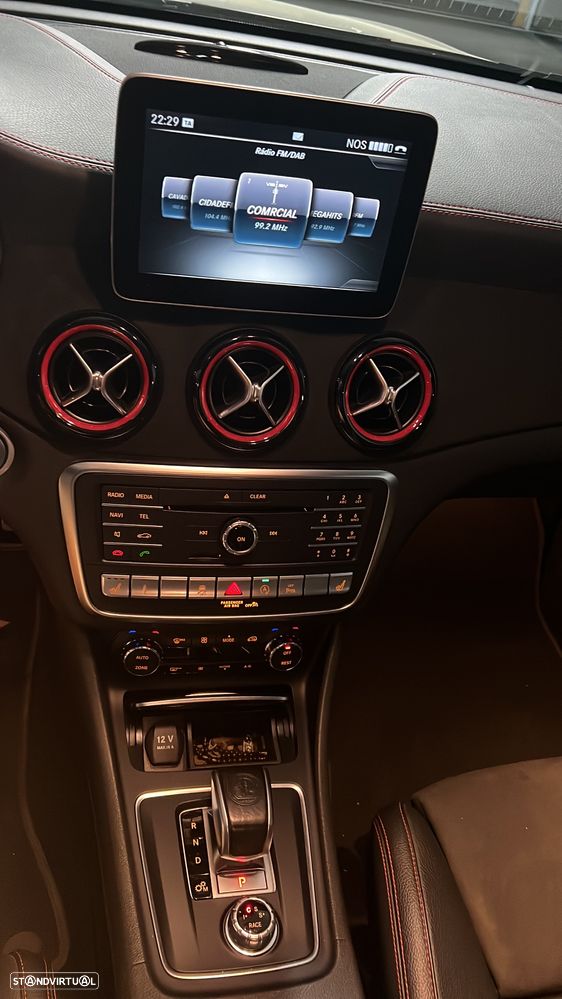 Mercedes-Benz CLA 45 AMG 4Matic 7G-DCT - 4