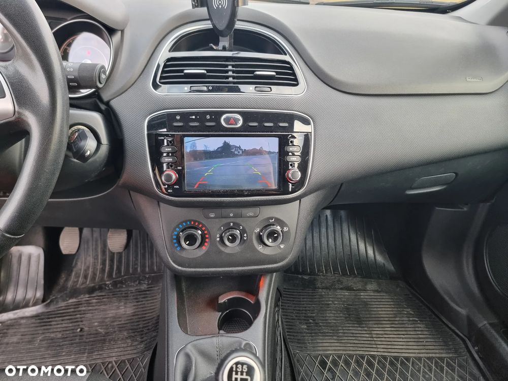 Fiat Punto 1.4 Easy S&S - 12