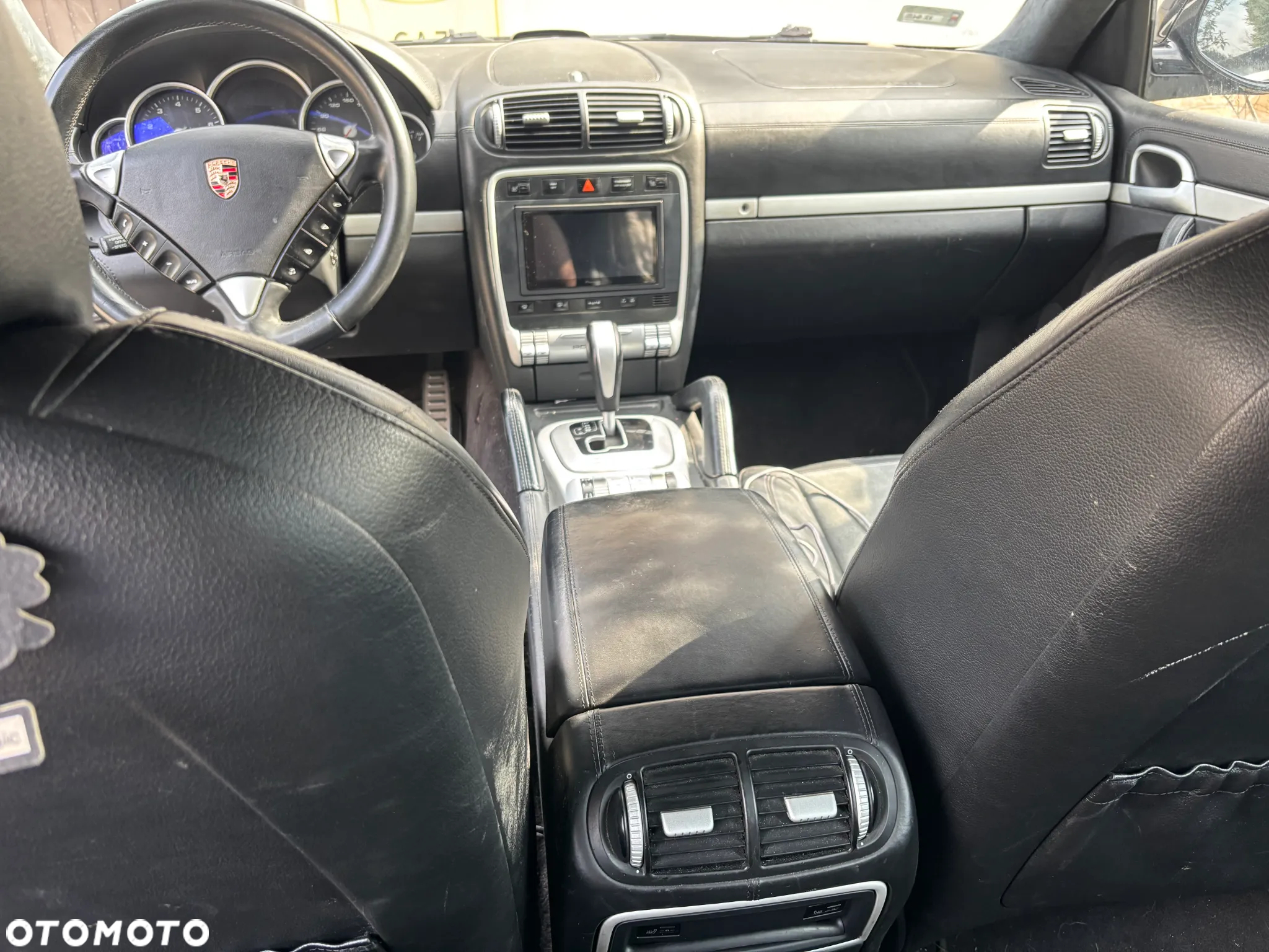 Porsche Cayenne Turbo - 11