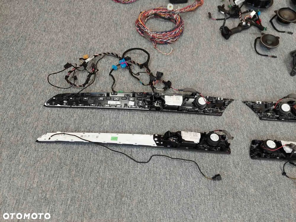 Zestaw nagłośnienia VW Arteon 2023 Harman Kardon FULL - 7