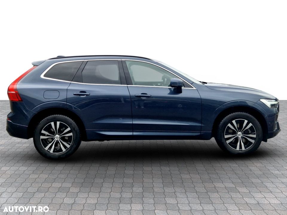 Volvo XC 60 B4 MHEV Momentum - 7