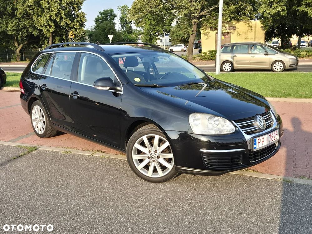 Volkswagen Golf - 5
