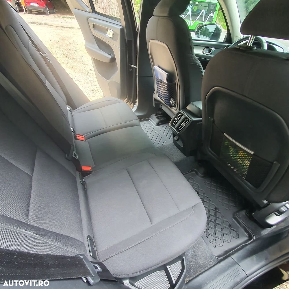 Volvo XC 40 D3 Geartronic R-Design - 6