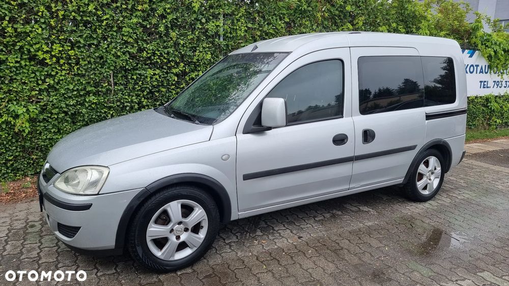 Opel Combo Tour Comfort - 21