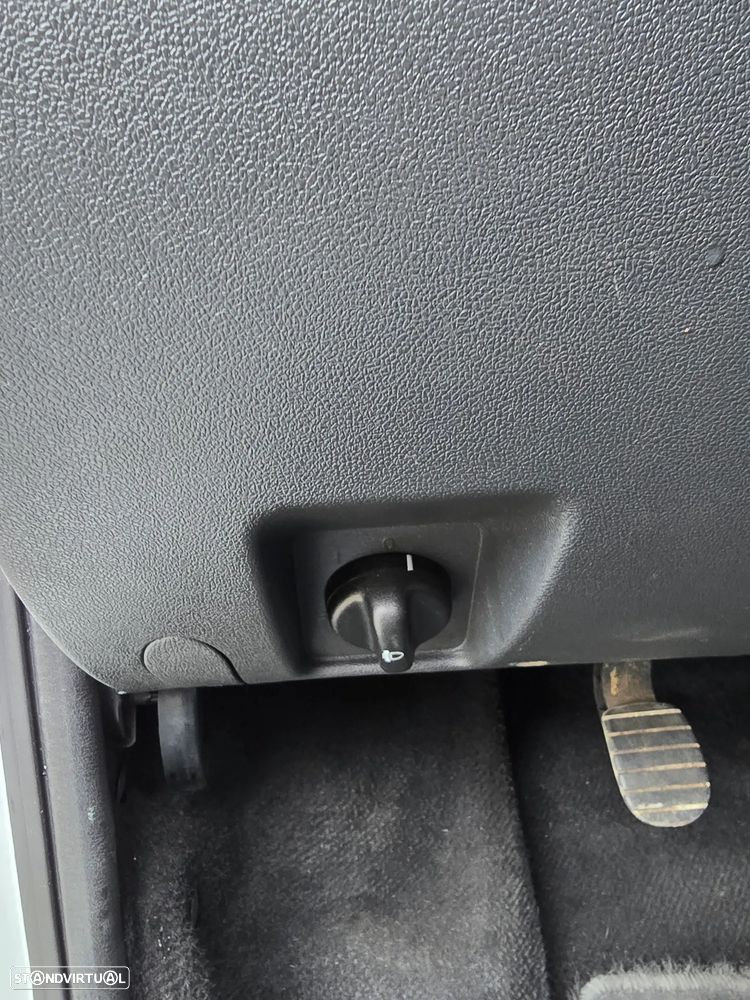Dacia Sandero 1.2 16V Pack Bi-Fuel - 13