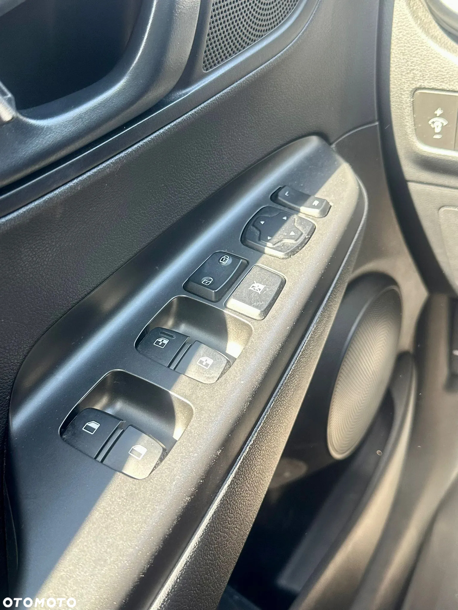 Hyundai Kona - 10