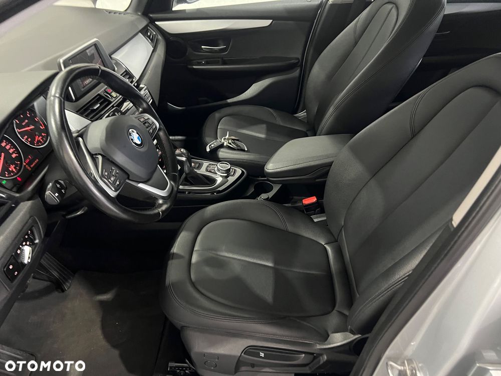 BMW Seria 2 218d Advantage sport - 14