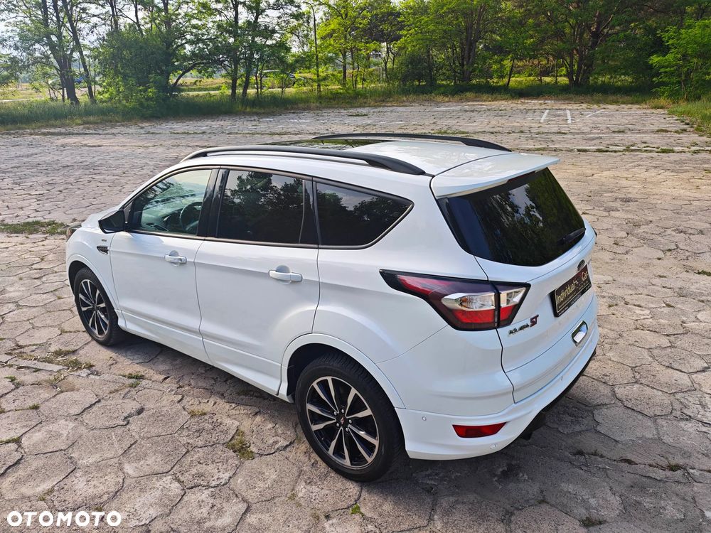 Ford Kuga - 19