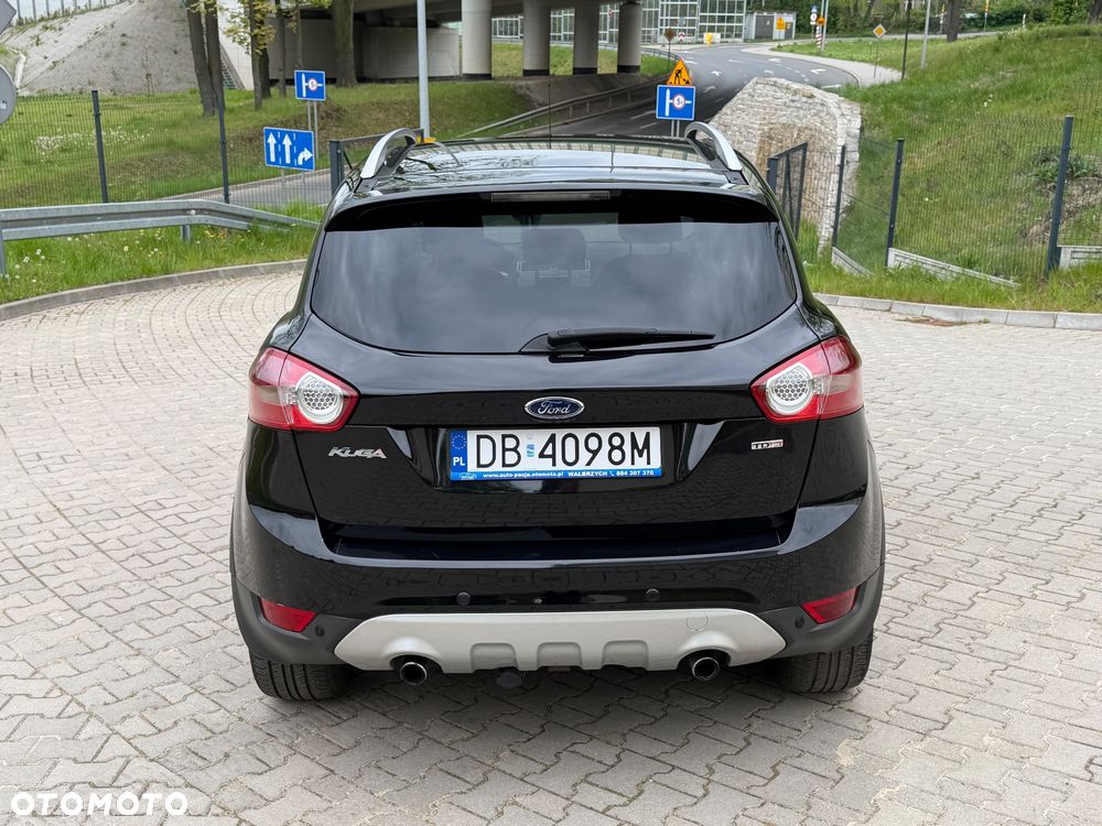 Ford Kuga - 4