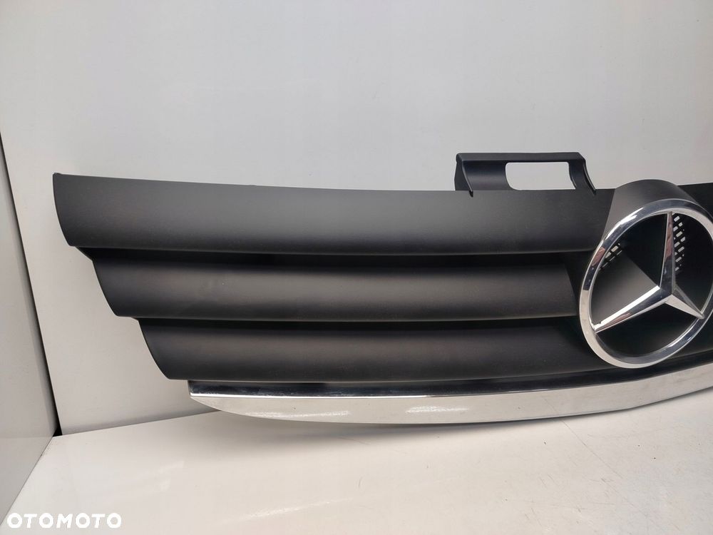 mercedes w169 lift 08r- grill atrapa chłodnicy 1698800083 - 5