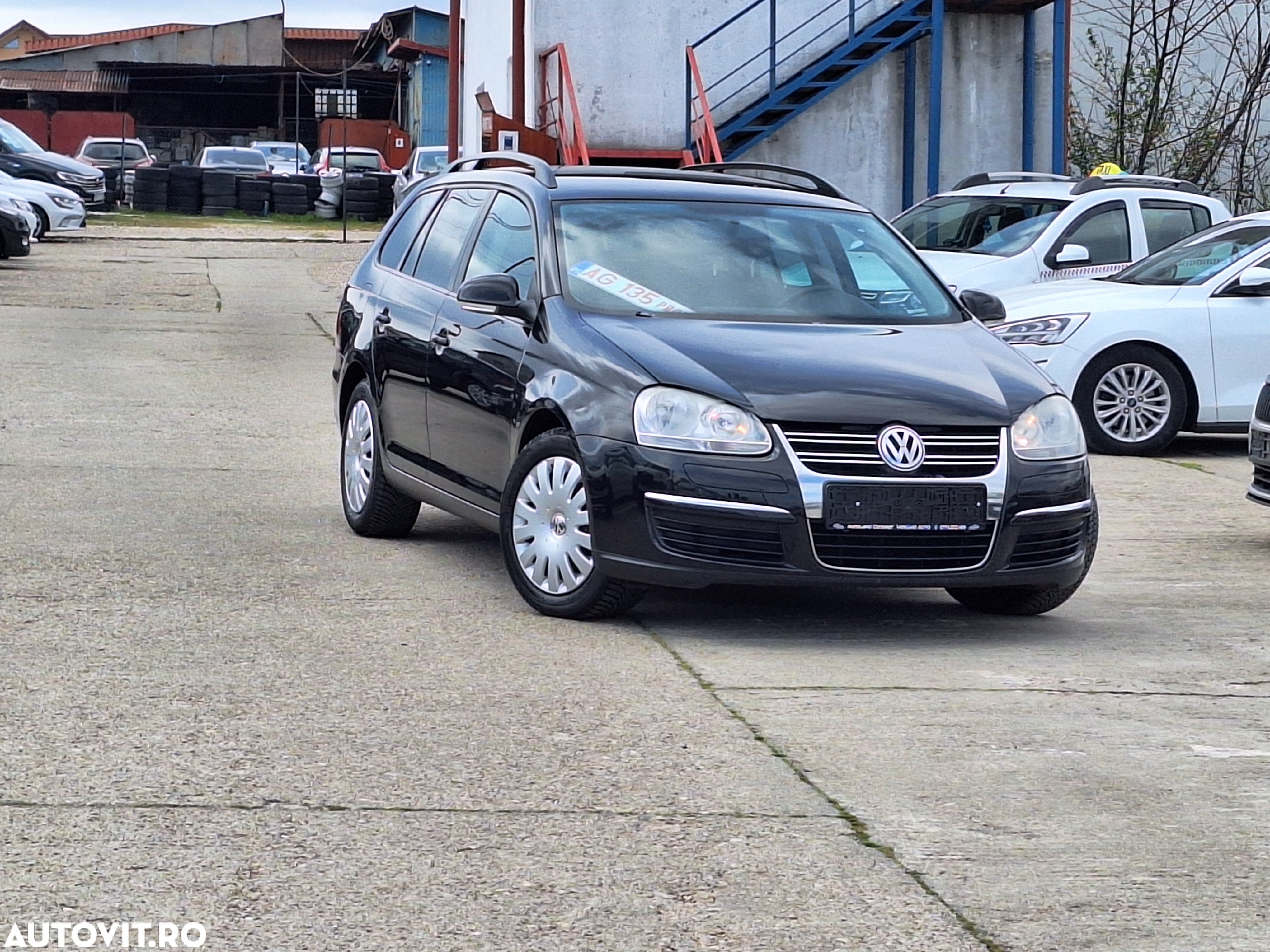Volkswagen Golf 1.6 Highline - 2