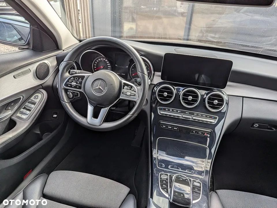 Mercedes-Benz Klasa C 220 d 4Matic 9G-TRONIC Avantgarde - 20