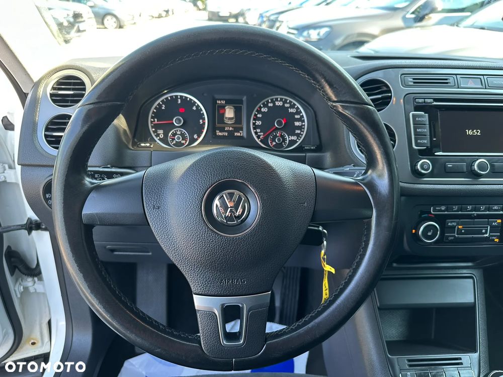 Volkswagen Tiguan 2.0 TDI DPF 4Motion BlueMotion Technology Exclusive - 16
