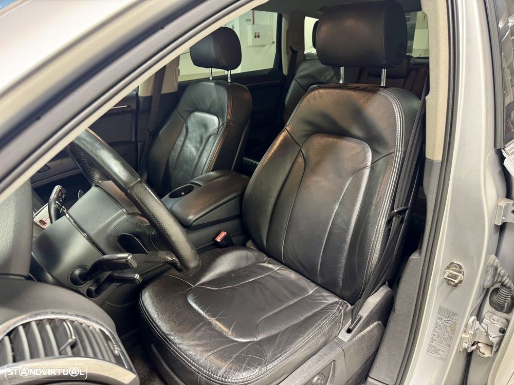 Audi Q7 3.0 TDI Tiptronic - 26
