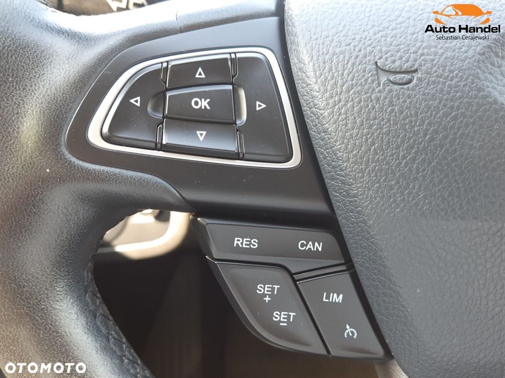 Ford Kuga 1.5 EcoBoost 2x4 Titanium - 22