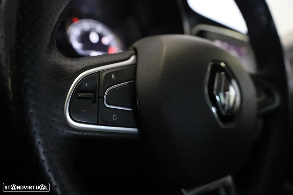 Renault Mégane Sport Tourer 1.2 TCE GT Line - 35