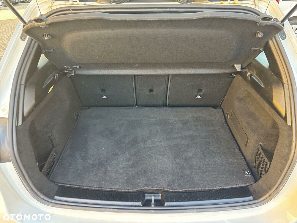 Mercedes-Benz Klasa B 200 4-Matic Progressive 8G-DCT - 12