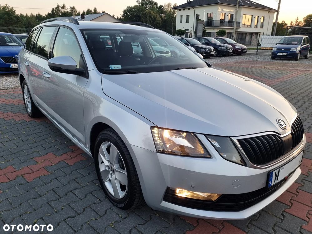Skoda Octavia 1.5 TSI ACT Ambition - 3