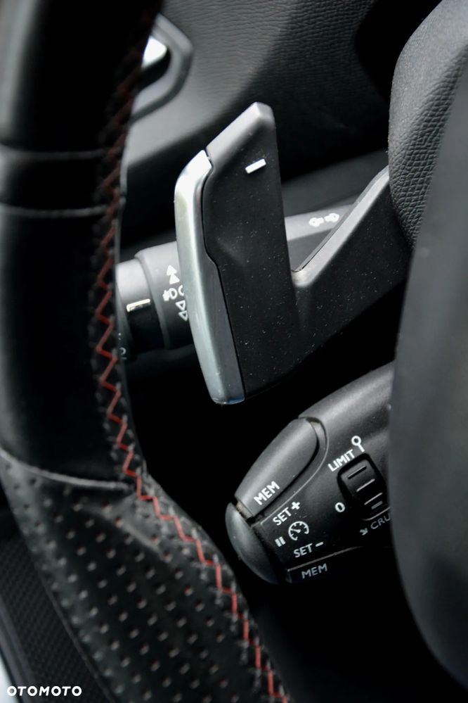Peugeot 308 BlueHDi FAP 120 EAT6 Stop&Start GT-Line Edition - 35