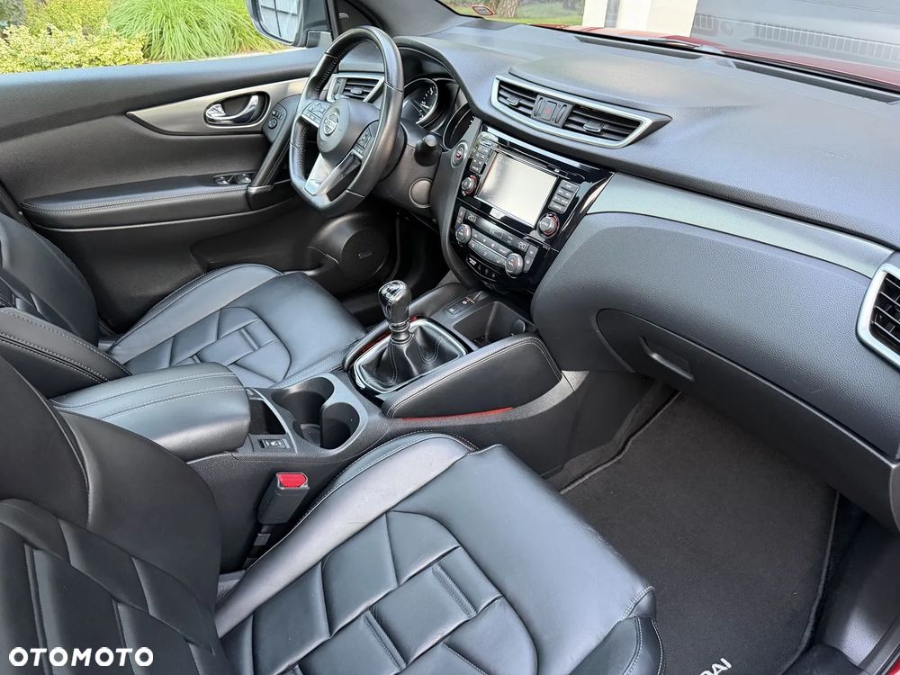 Nissan Qashqai 1.6 DCi Tekna+ - 35