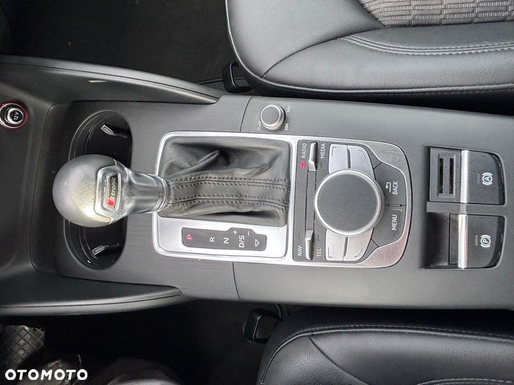 Audi A3 Sportback 1.4 TFSI S tronic Ambition - 29