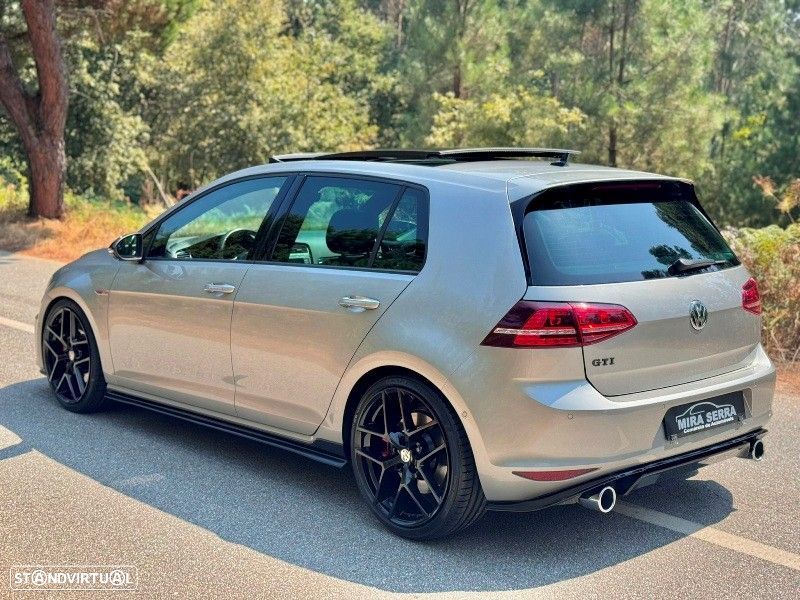 VW Golf 2.0 TSi GTi DSG Performance - 12