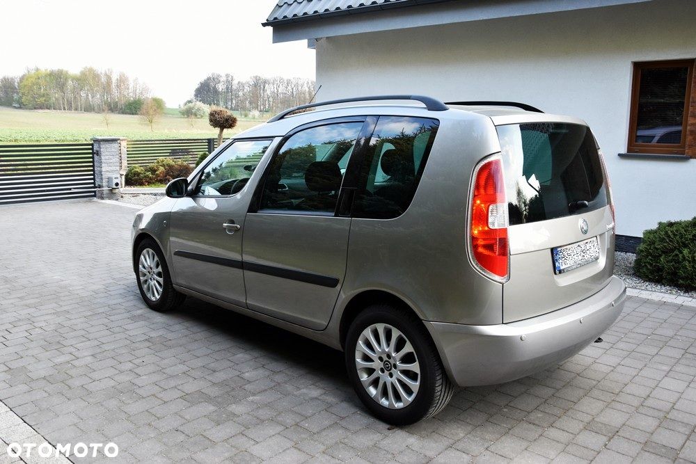 Skoda Roomster 1.6 16V Comfort - 4
