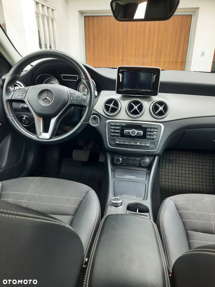 Mercedes-Benz GLA 220 CDI 4-Matic - 6
