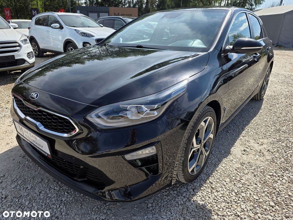 Kia Ceed - 27