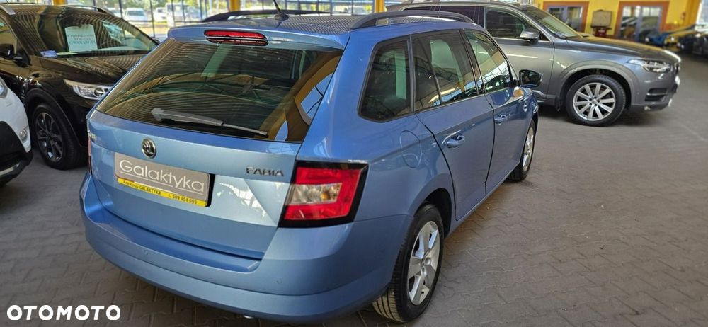 Skoda Fabia - 10