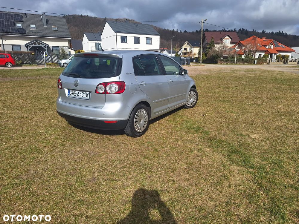 Volkswagen Golf Plus 1.9 TDI Goal - 12
