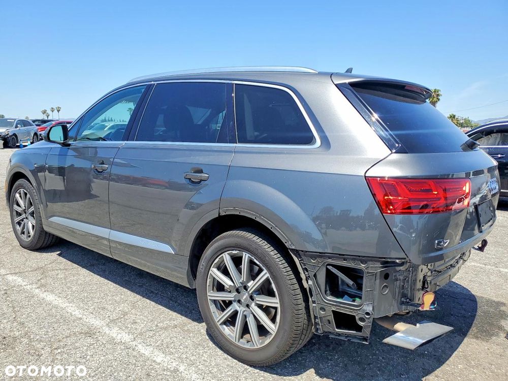 Audi Q7 3.0 TFSI Quattro Tiptronic - 3