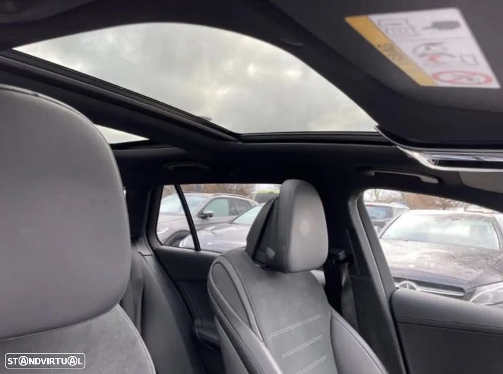 Mercedes-Benz C 300 e AMG Line - 5