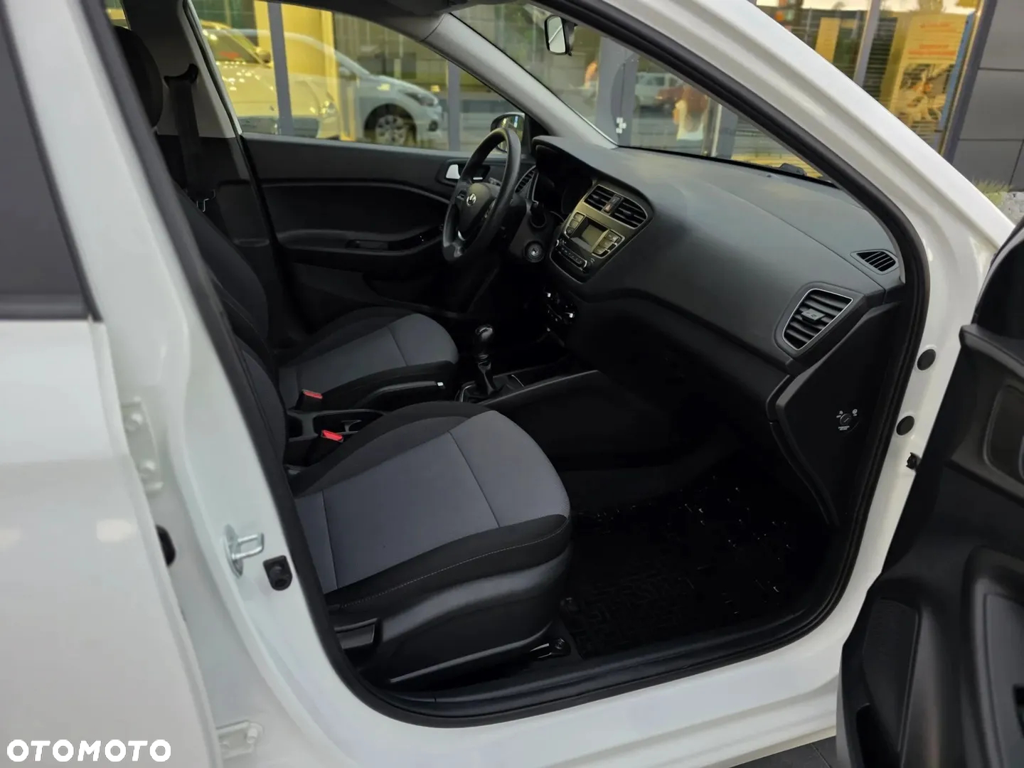 Hyundai i20 1.2 Comfort - 27