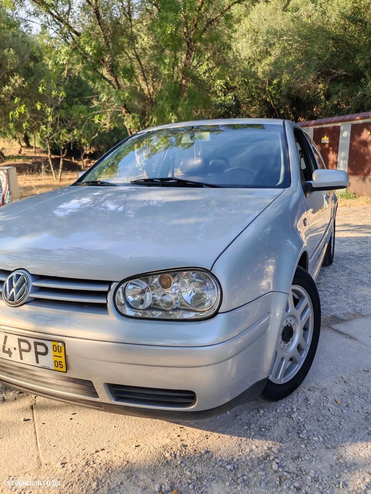 VW Golf 1.9 TDi Highline - 3