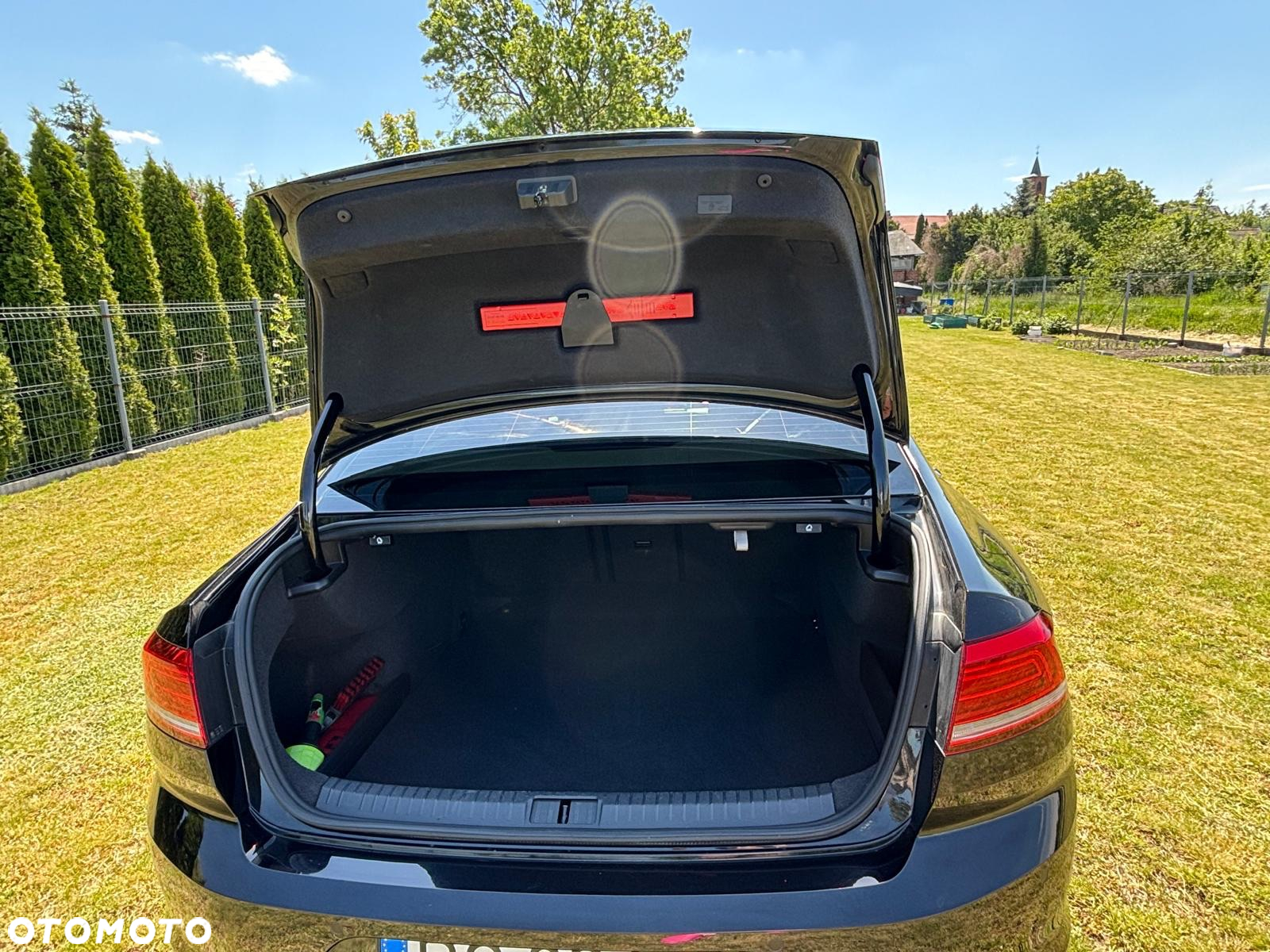 Volkswagen Passat 2.0 TDI BMT Comfortline - 8